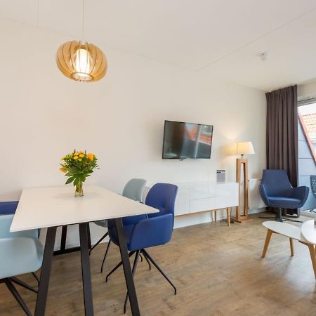 Apartment Near Beach In Заутеланде Екстериор снимка